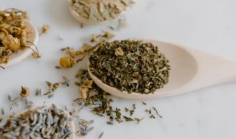 Natural Herbal Drink to Support Joint Health and Ease Inflammation