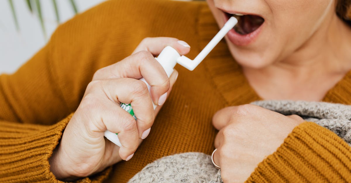 What Are Those White Smelly Tonsil Stones? Causes, Signs, and Practical Solutions