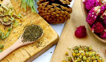 Natural Herbal Drink to Gradually Ease Joint Discomfort and Support Circulation