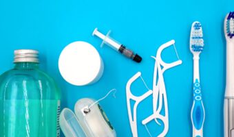 How to Whiten Your Teeth at Home with a Natural and Mindful Homemade Recipe