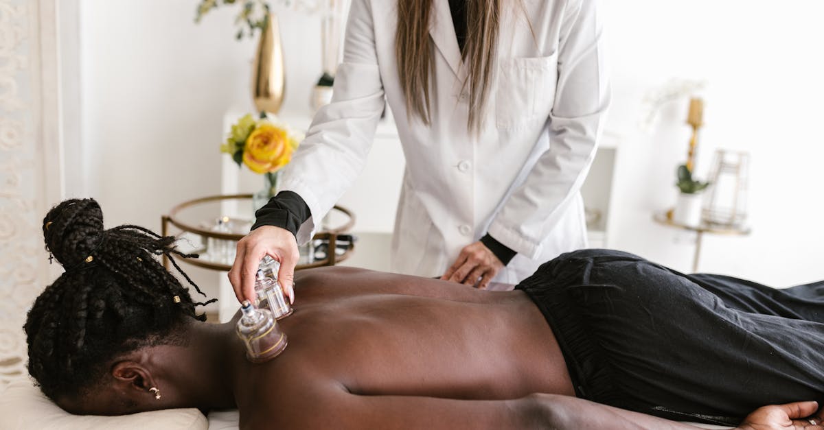 Unlock the Healing Power of Castor Leaves: Natural Relief for Muscles, Skin, and Wellbeing