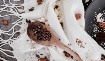 The Nighttime Snack That May Help Your Legs Feel Lighter and Warmer in the Morning