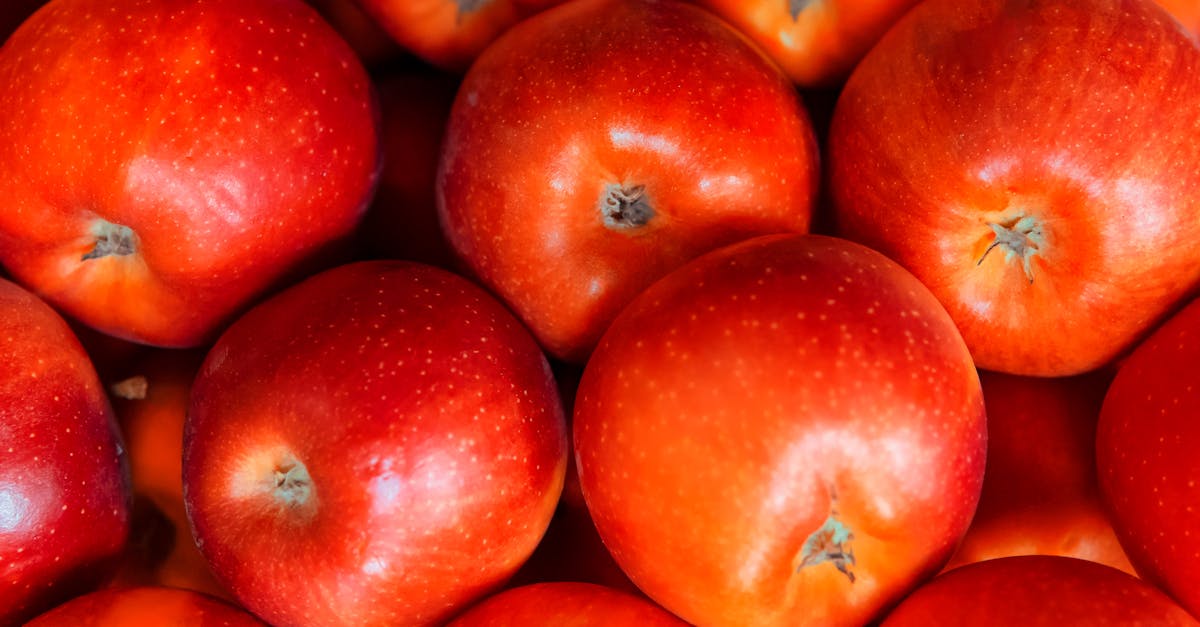 9 Common Apple-Eating Mistakes That Could Sabotage Your Health