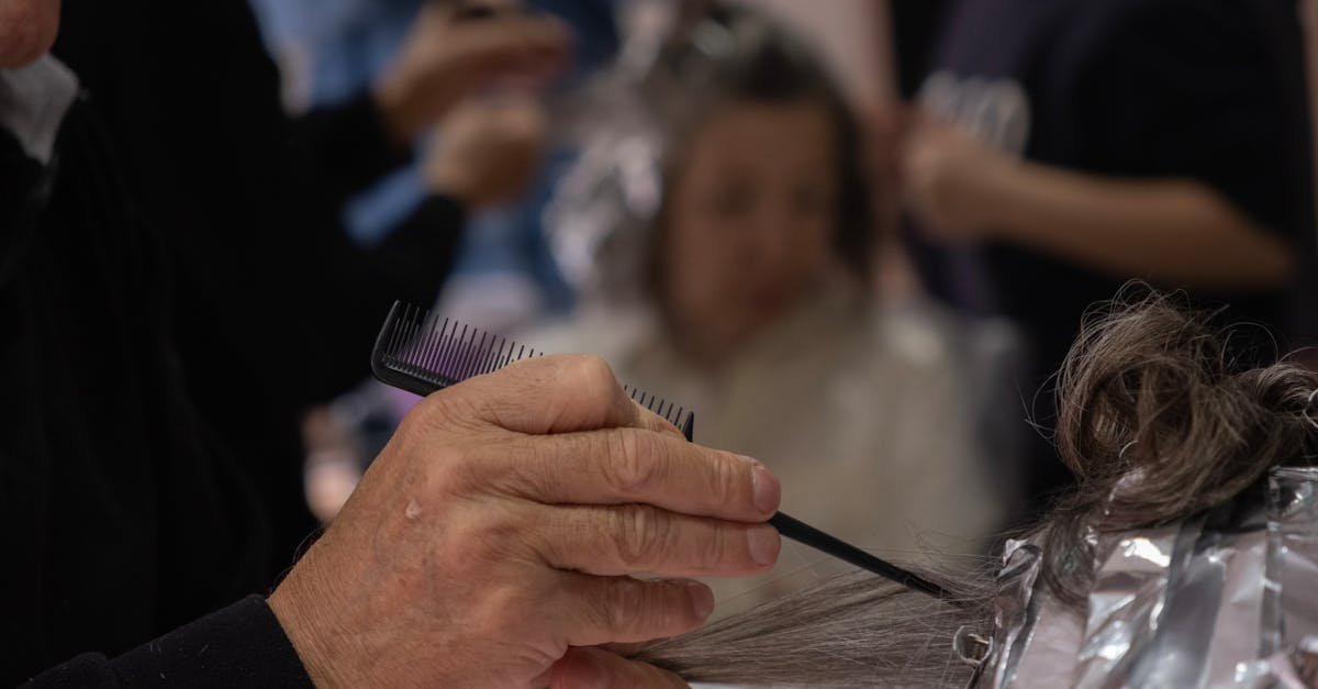 How to Naturally Turn White Hair Black in 30 Minutes: Safe and Effective Home Dye