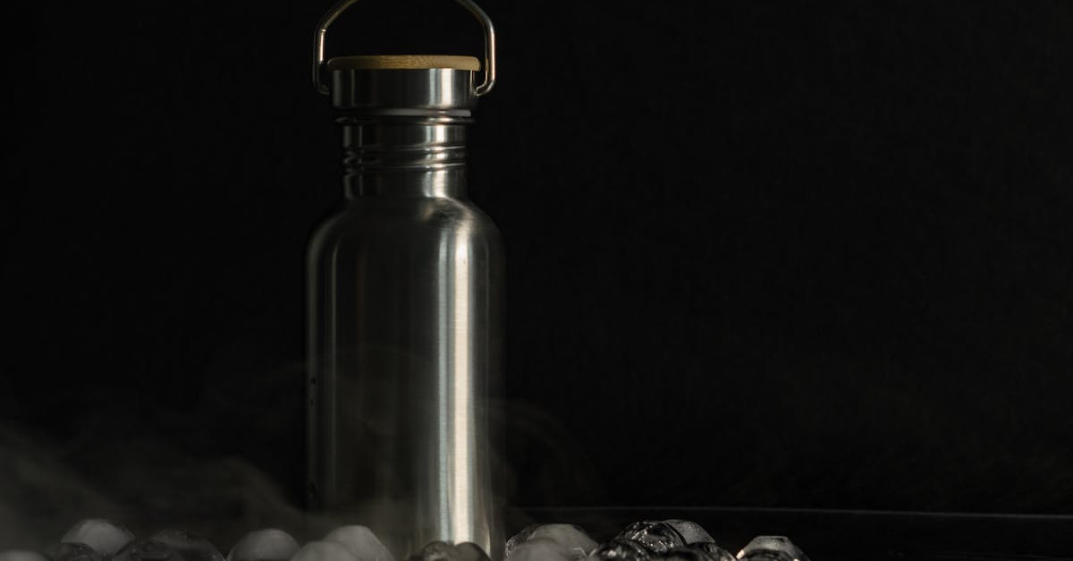 5 Common Water Drinking Mistakes That May Undermine Your Hydration