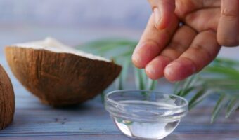 The Natural Home Remedy Many Use to Care for Their Nails