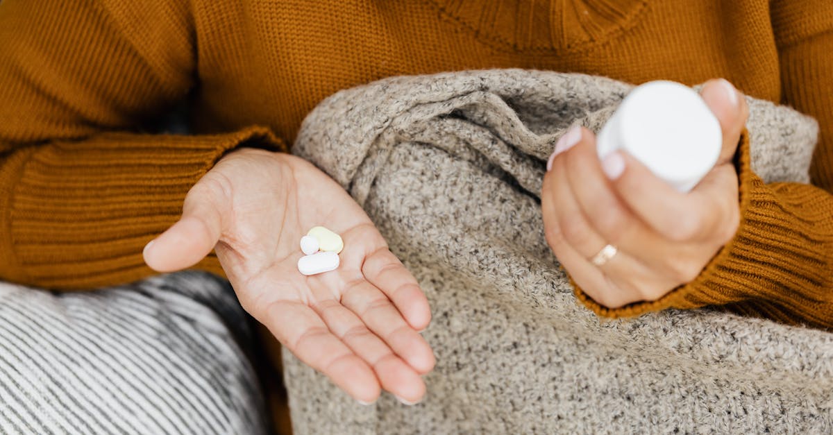 Chewing Cloves Daily: The Simple Habit That Can Transform Your Mornings Naturally