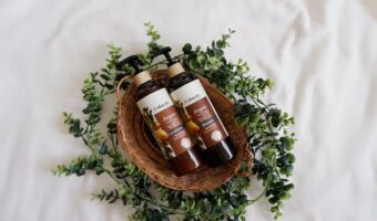 Rosemary and Clove Night Ritual: A Tradition for Stronger Hair