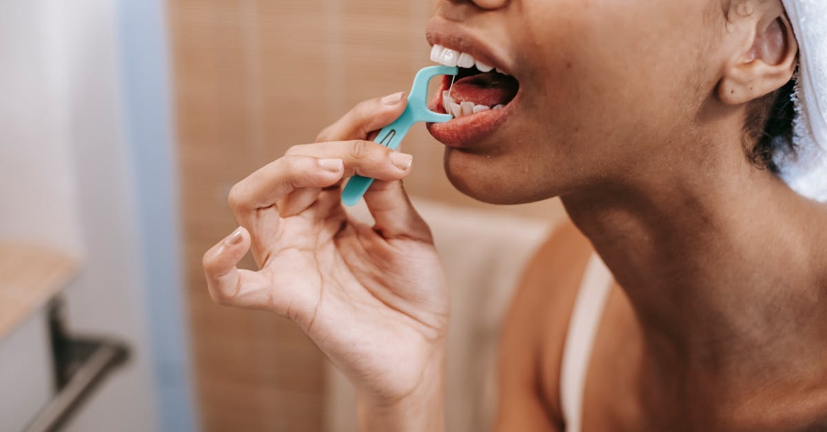 Chewing Clove Daily: The Small Habit That Could Enhance Your Mornings