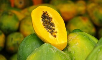 Papaya Seeds: The Simple Dose Many Overlook